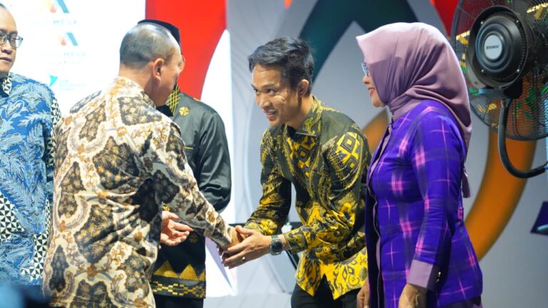 0c82f779-403f-4e42-8045-8728b8b12b11