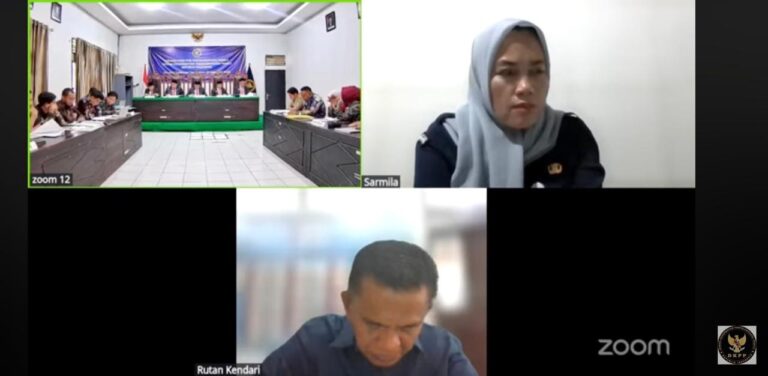 b9d3e75a-d9eb-4898-b8d2-c00e08559402